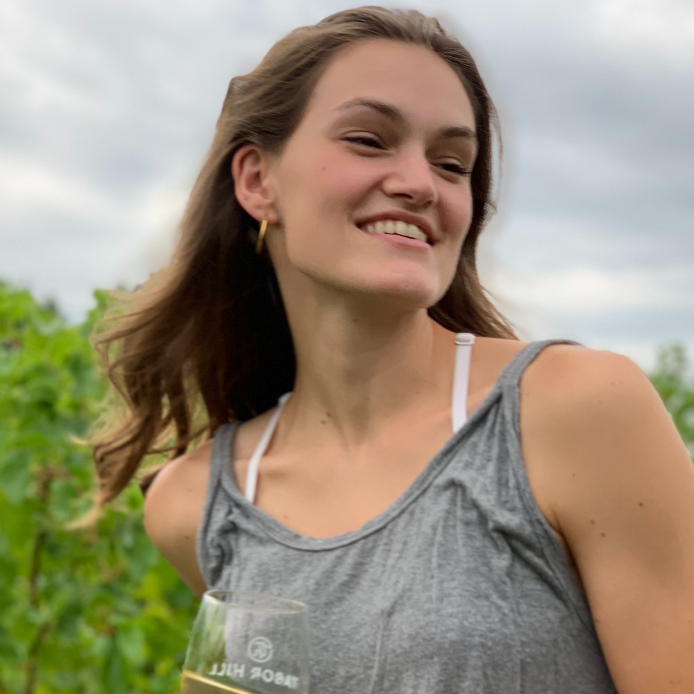 Meet your Posher, Molly